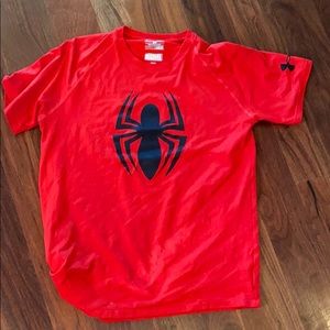 Under Armour moisture wicking shirt s
